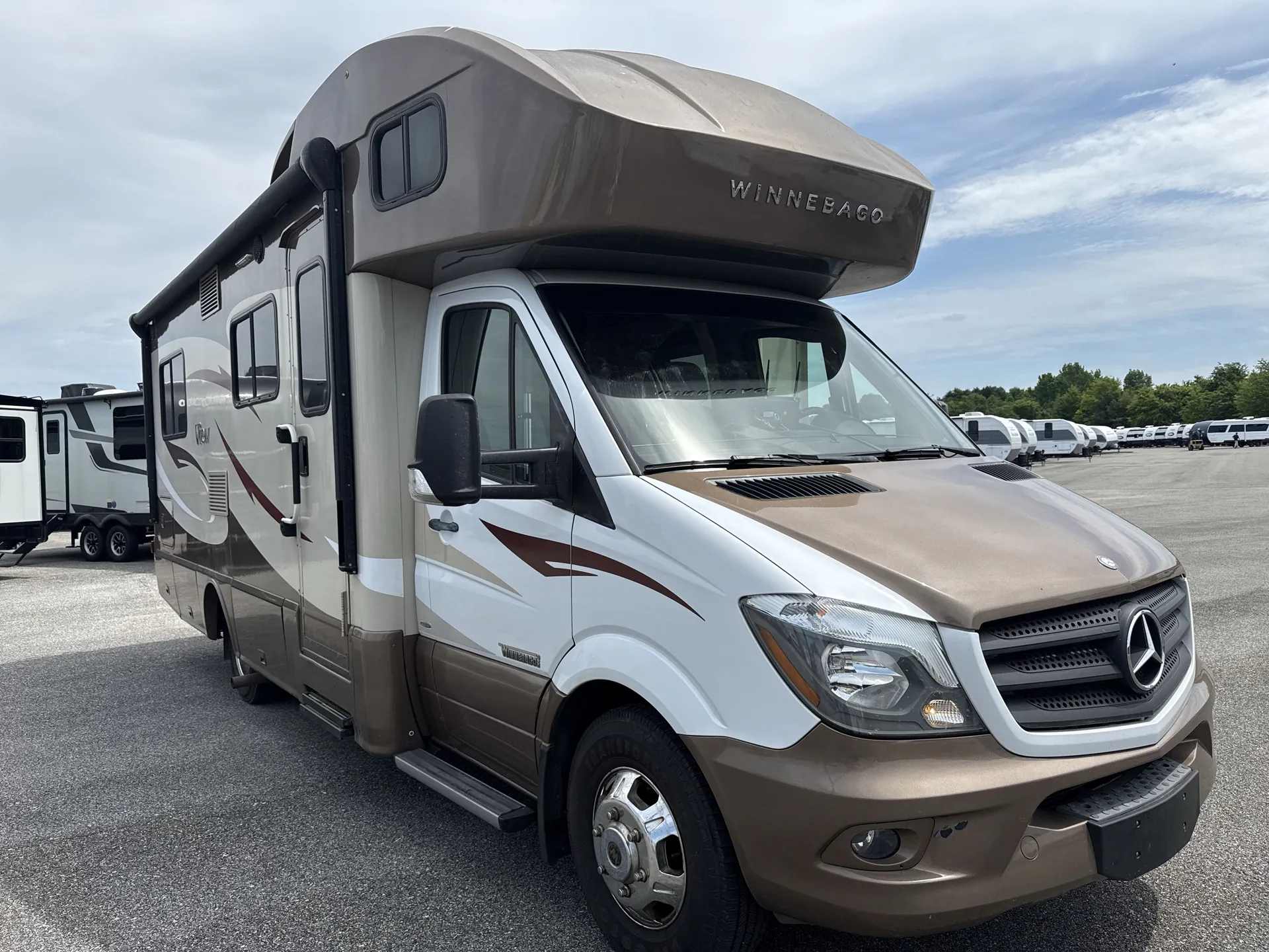 2016 Winnebago View 24V - Photo 2