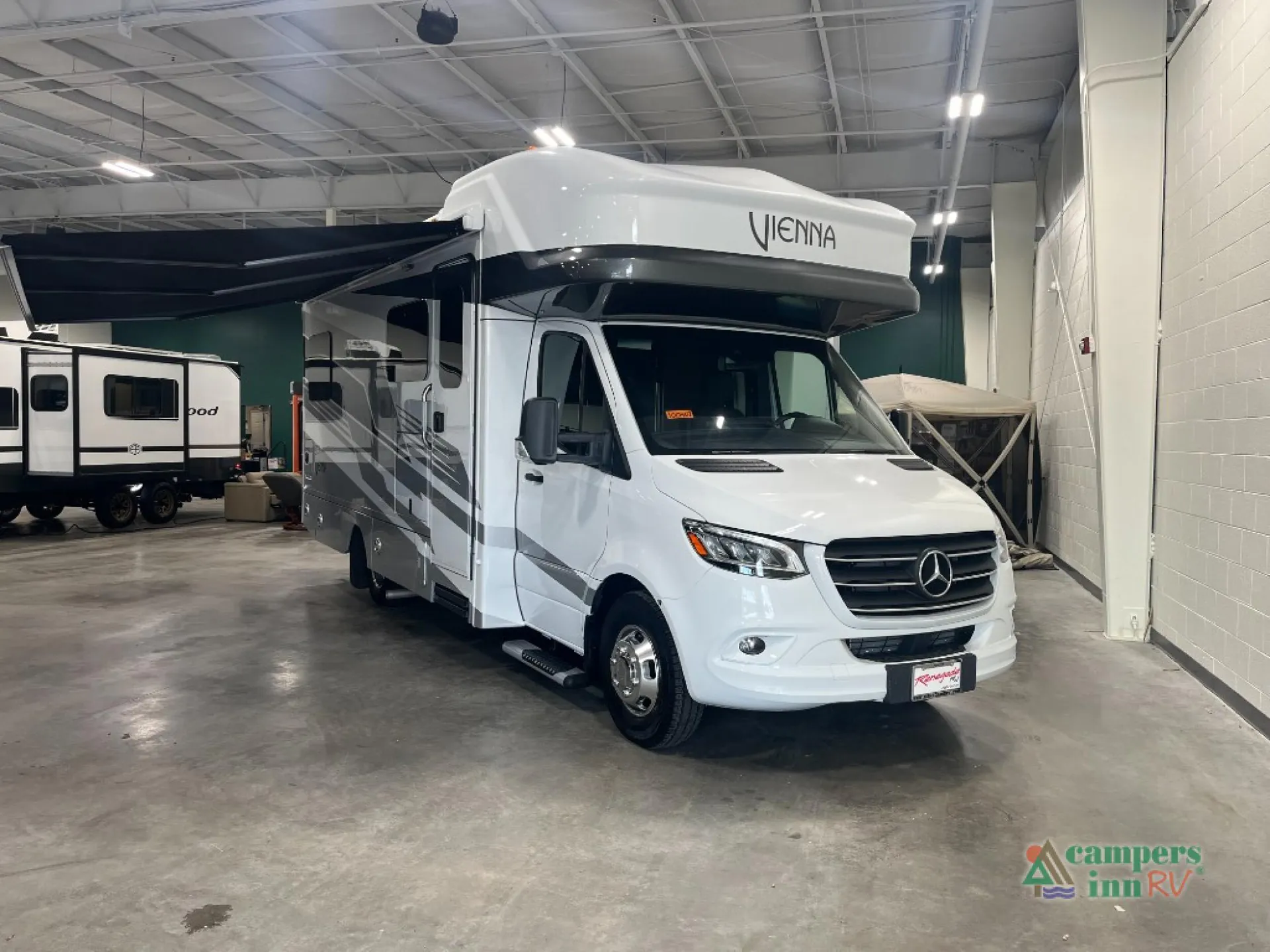 2025 Renegade RV Vienna 25TBC - Photo 2