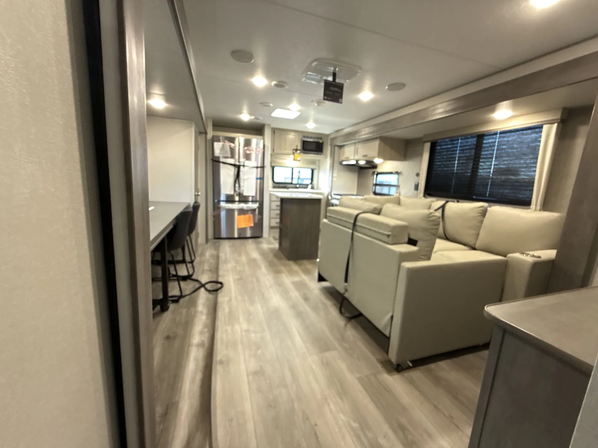 2026 Coachmen Catalina Legacy 323MAZE — living area main