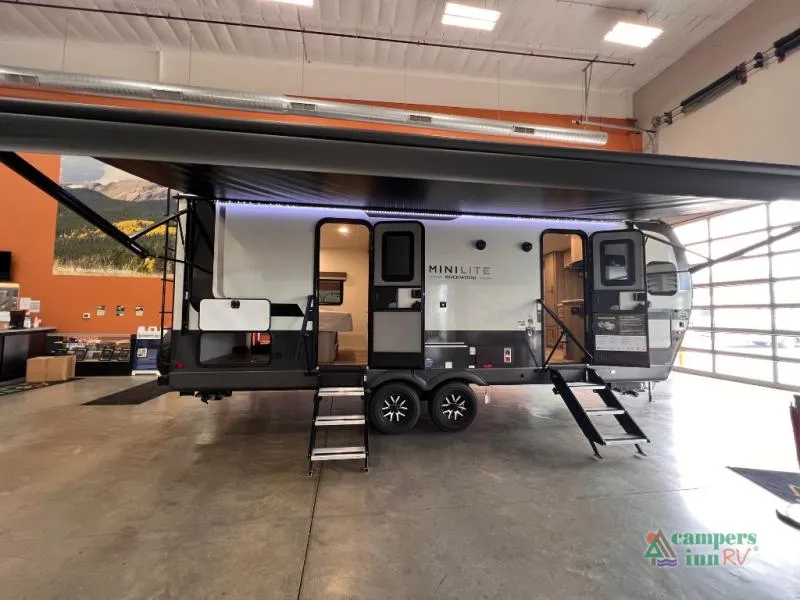 2026 Forest River Rockwood Mini Lite 2506FK - Photo 3