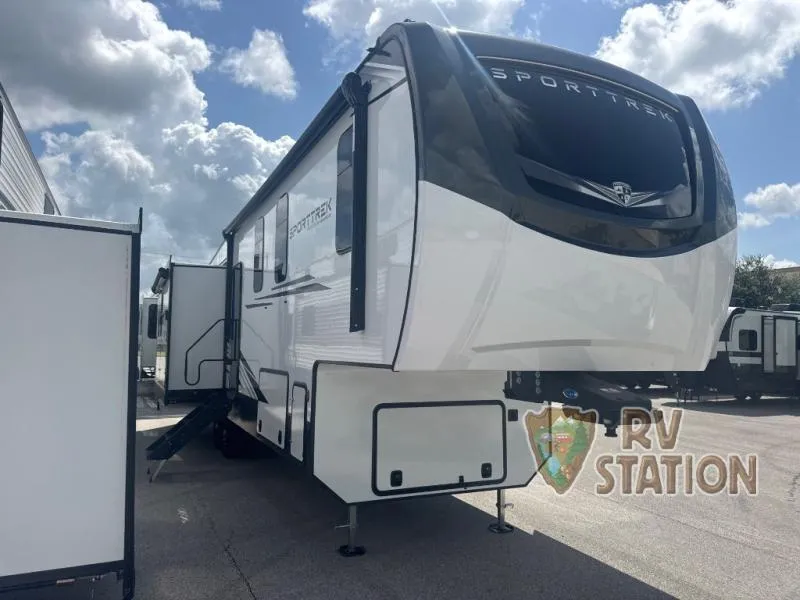 2027 Venture RV SportTrek Touring Edition 353VRK - Main photo