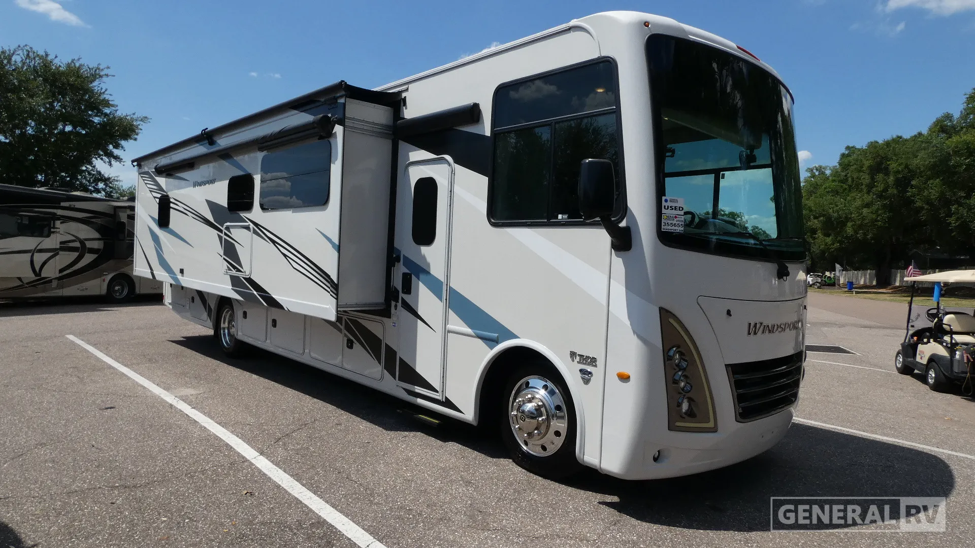 2024 Thor Motor Coach Windsport 34R - Photo 2