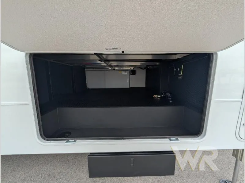 2027 Brinkley Model Z 3600 - Photo 4