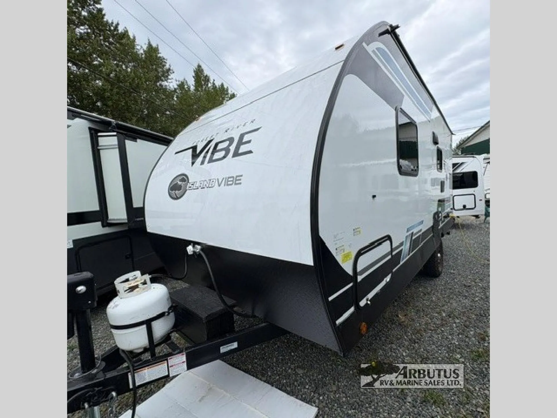 2025 Forest River Vibe 16RB - Photo 4