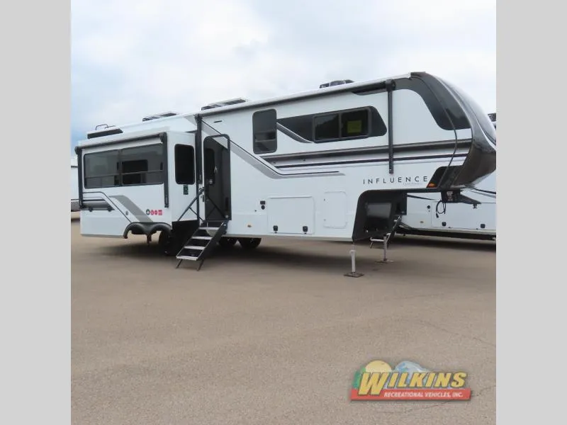 2027 Grand Design Influence 3003RL - Photo 4