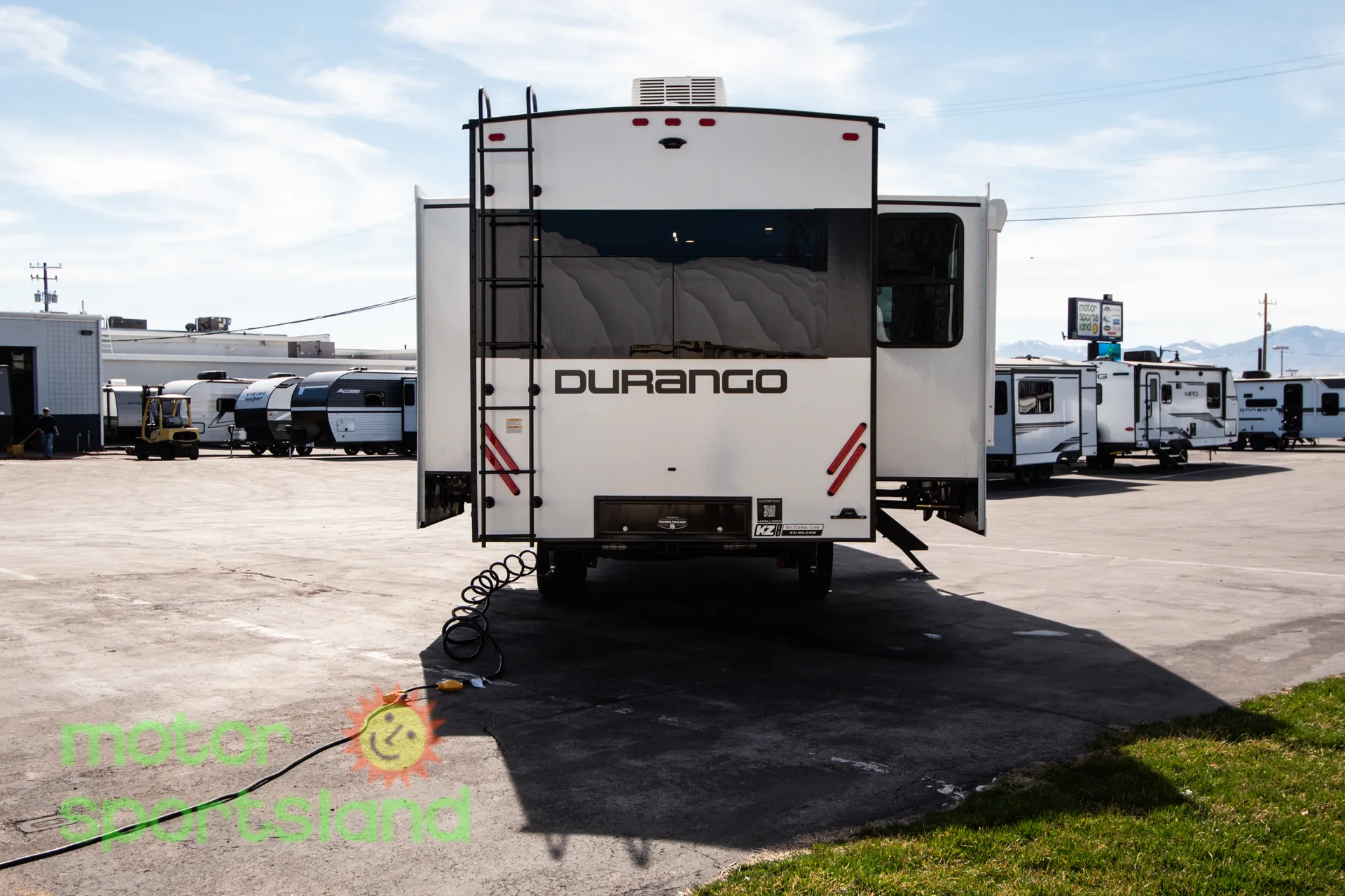 2026 KZ Durango 301RLT - Photo 4