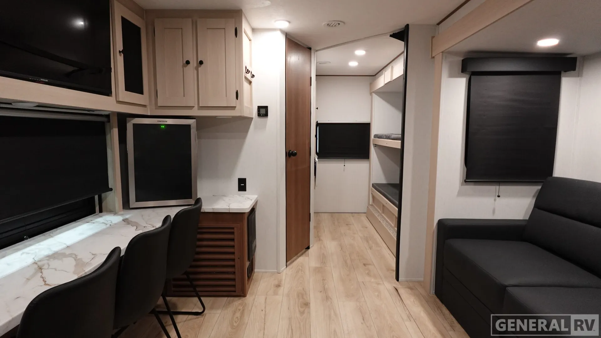 2026 Coachmen Apex Ultra Lite 246BARV - Photo 3