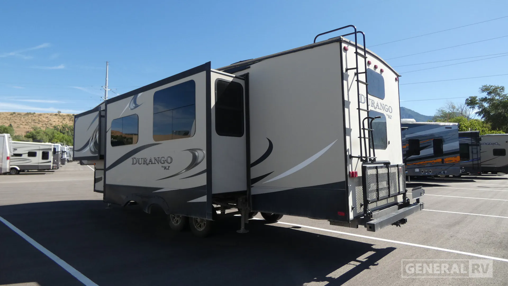2017 K-Z Durango 1500 D286BHD - Photo 4