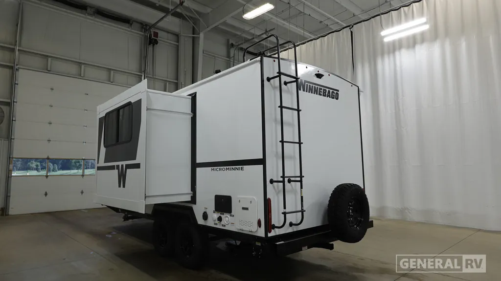 2027 Winnebago Micro Minnie 2108DS, Photos photo 3