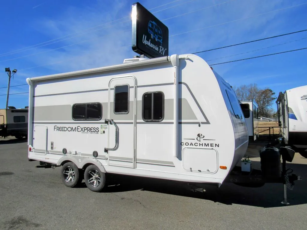 2026 Coachmen Freedom Express Select 18SE, Photos photo 4