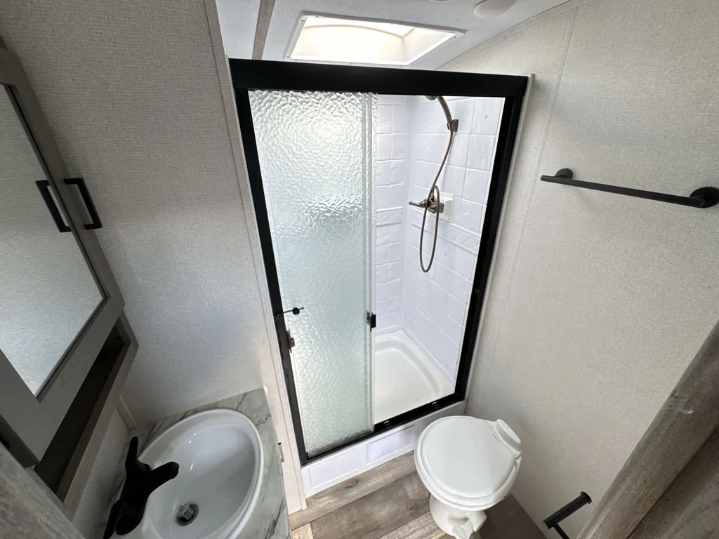 2021 Keystone Outback 340BH, Photos photo 17