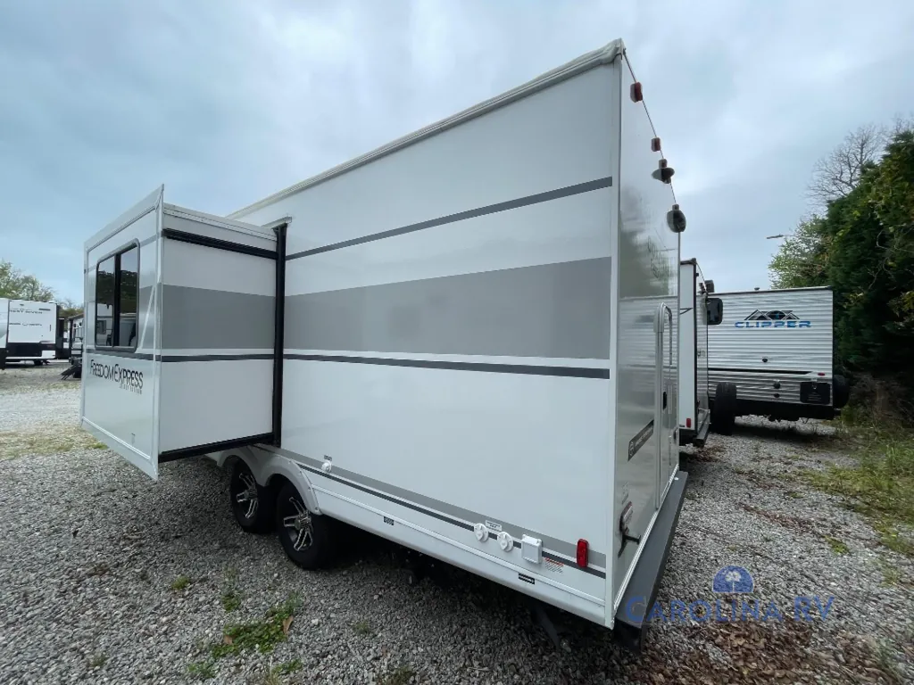 2026 Coachmen Freedom Express Select 21SE, Photos photo 6