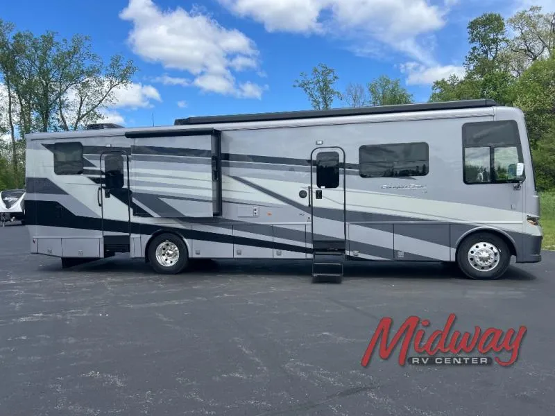 2026 Newmar Canyon Star 3947 - Photo 2