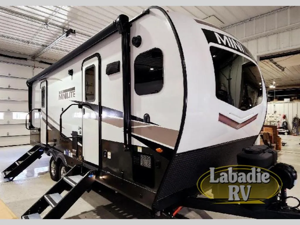 2025 Forest River Rockwood Mini Lite 2516S - Photo 2