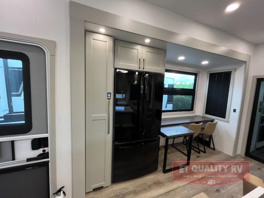 2026 Brinkley Model G 4150, Photos photo 35