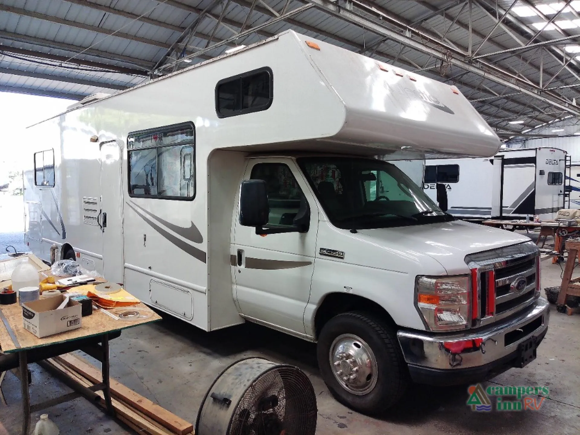 2016 Thor Motor Coach Four Winds 28A - Photo 3