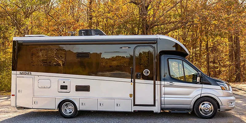 Tiffin Midas 24 MT exterior