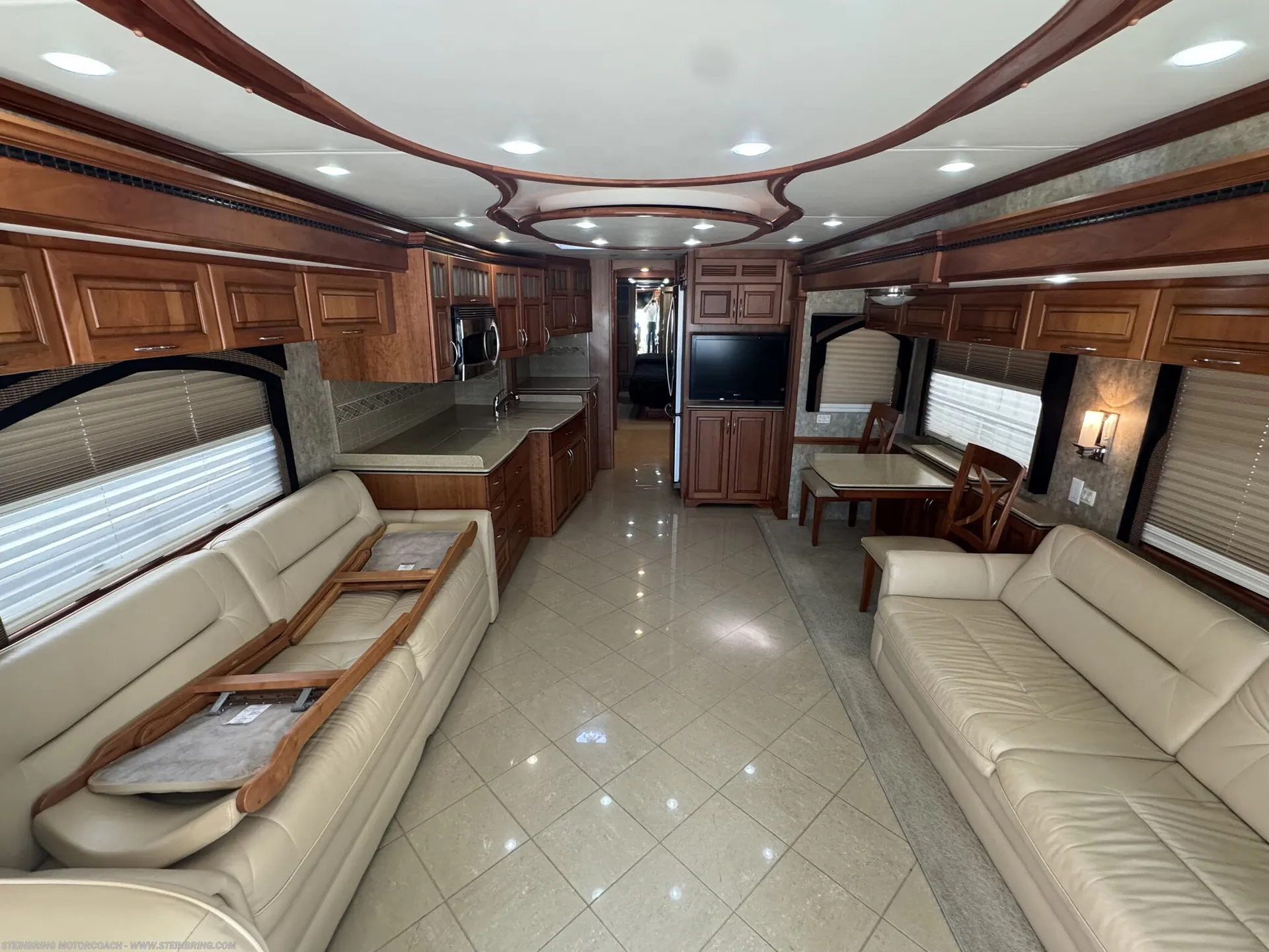2008 Newmar Mountain Aire 4521 - Photo 3