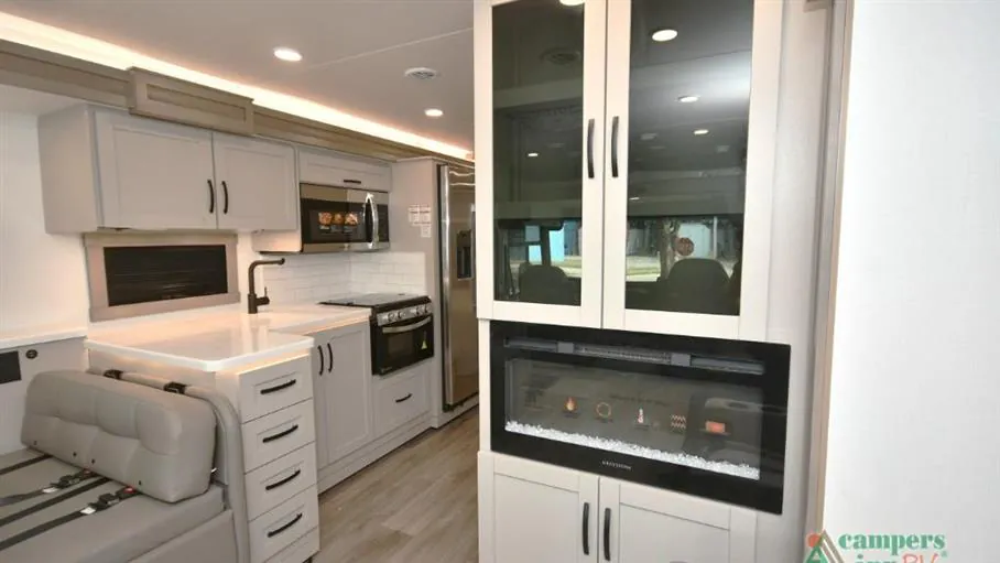 2027 Entegra Coach Vision XL 36C, Photos photo 10