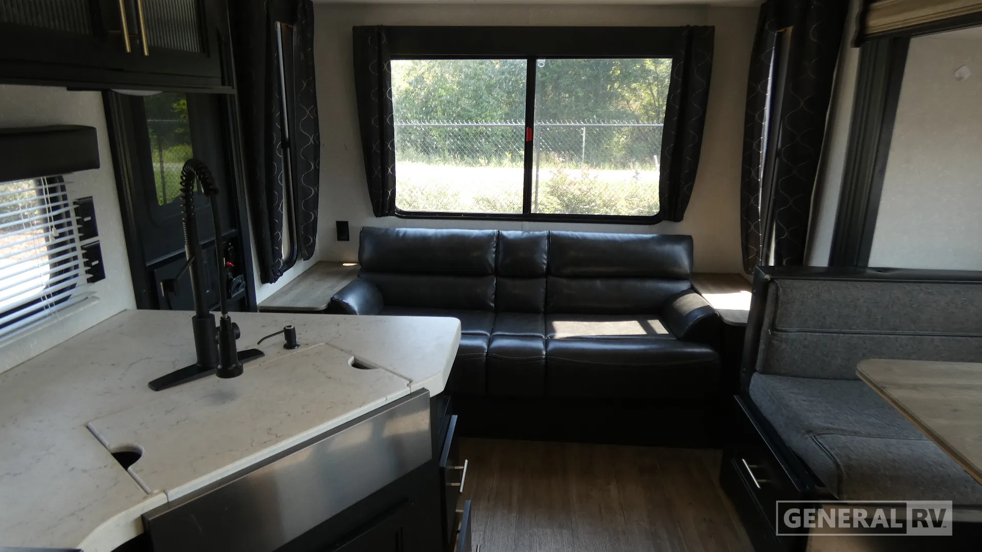 2021 Forest River Cherokee Grey Wolf 23MK - Photo 3