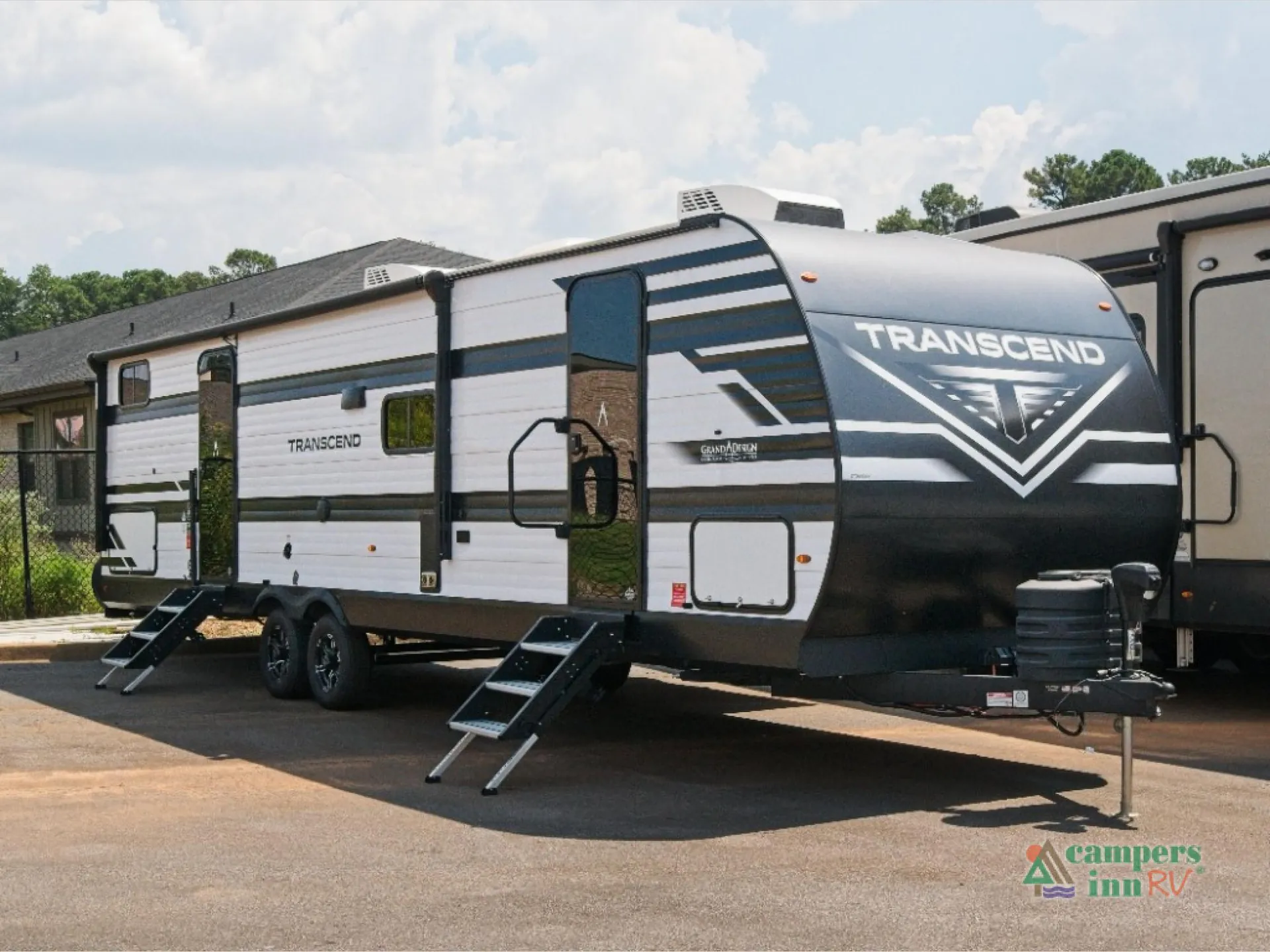 2026 Grand Design Transcend 305BHT - Photo 2