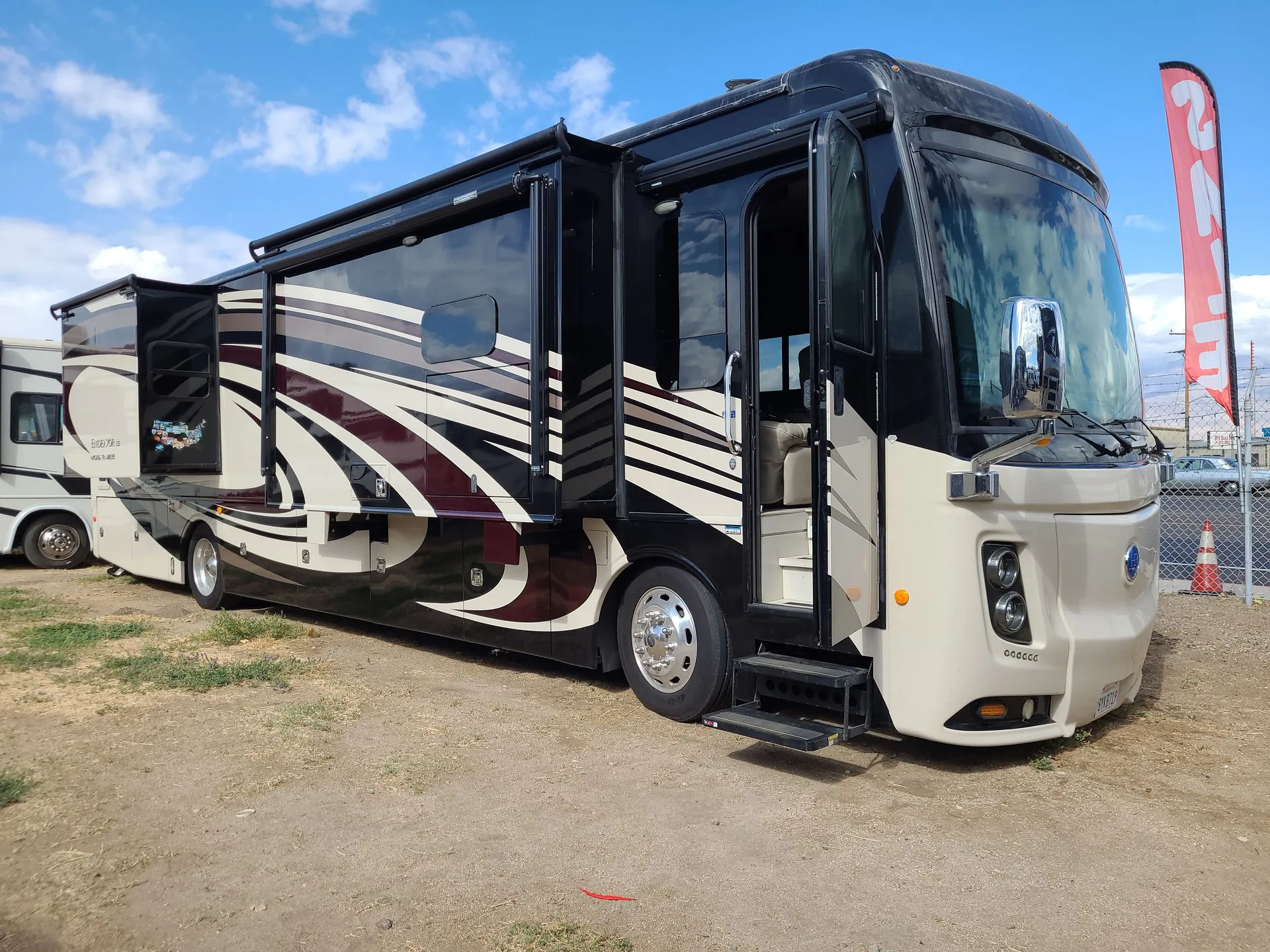 2017 Holiday Rambler Endeavor 38K - Photo 2