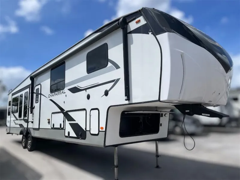 2023 Coachmen Chaparral 393MBX - Photo 2