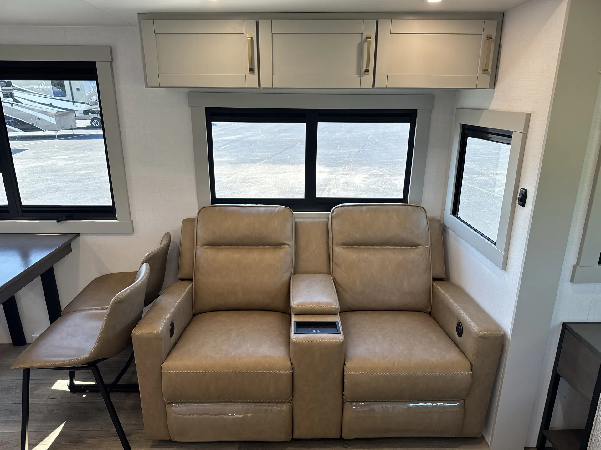 2024 Brinkley Model Z 3100 — living area main