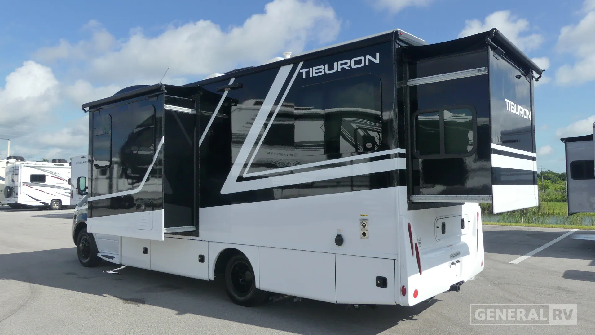 2026 Thor Motor Coach Tiburon Sprinter 24RW - Photo 4