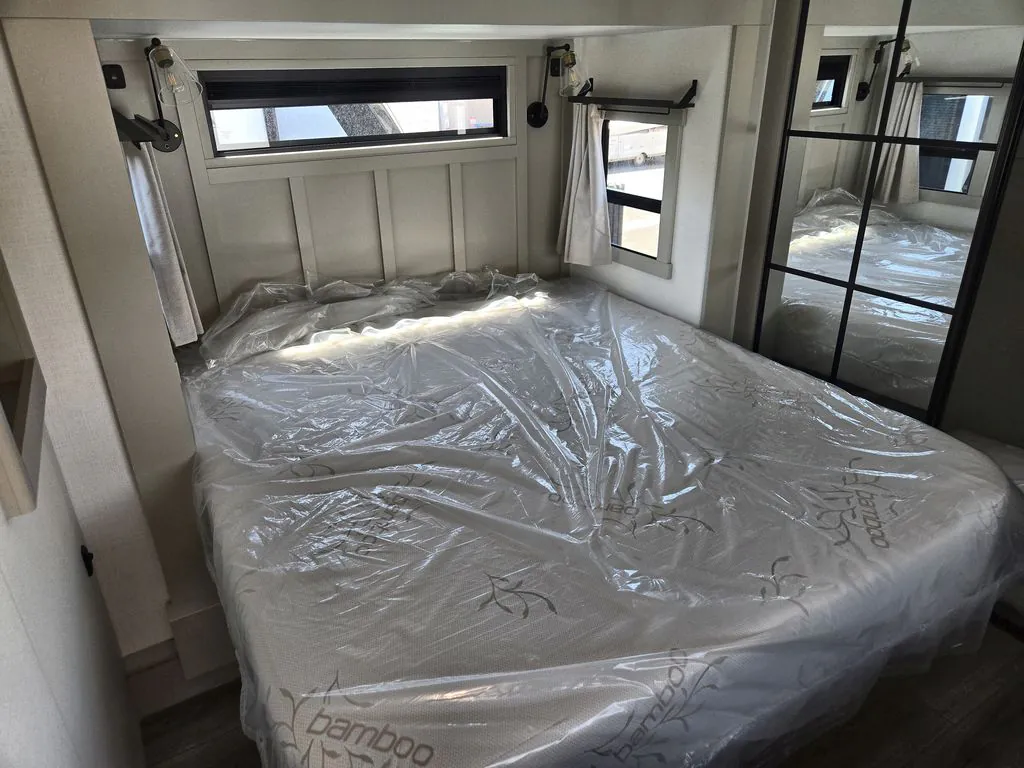 2026 Brinkley Model G 3970, Photos photo 44