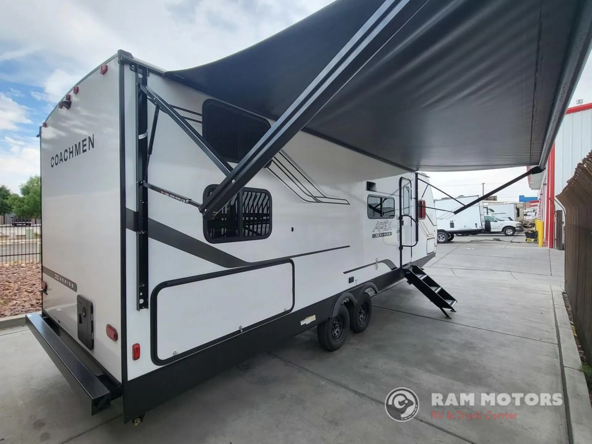 2026 Coachmen Apex 26BHX - Photo 4