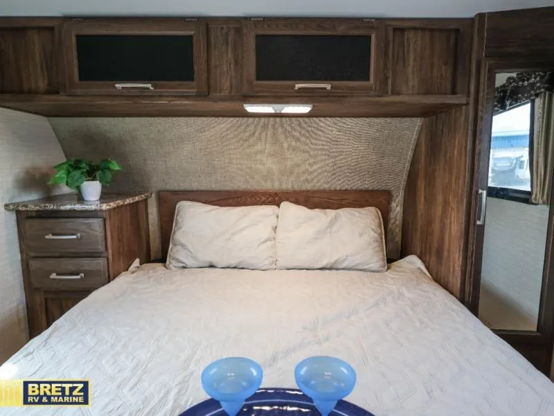 2017 Keystone RV Cougar Half-Ton Series 268RLSWE - Photo 3