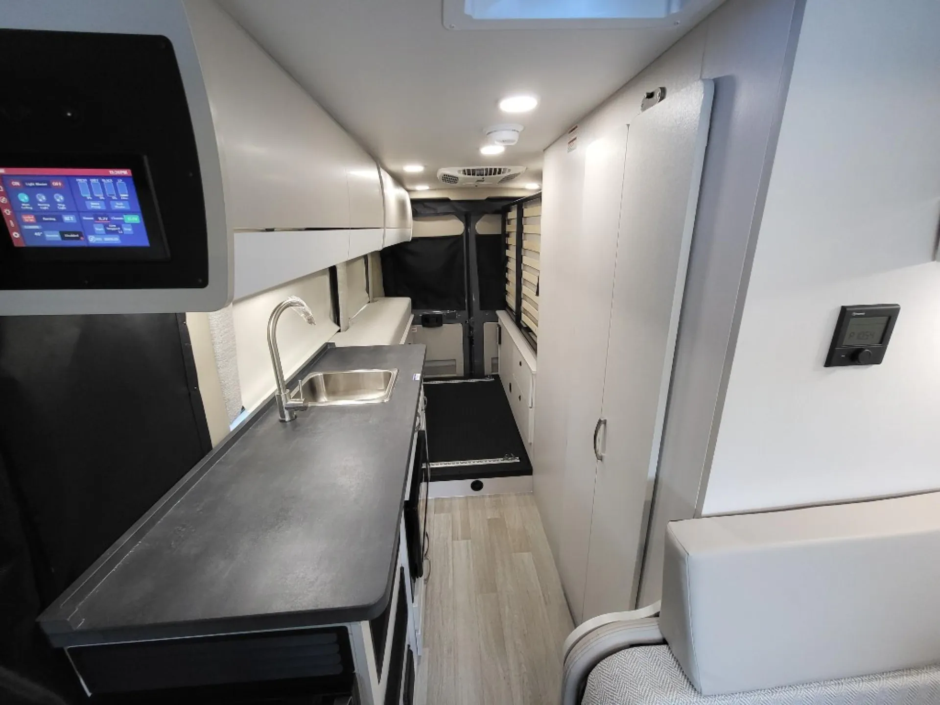 2026 Jayco Swift 20E - Photo 3