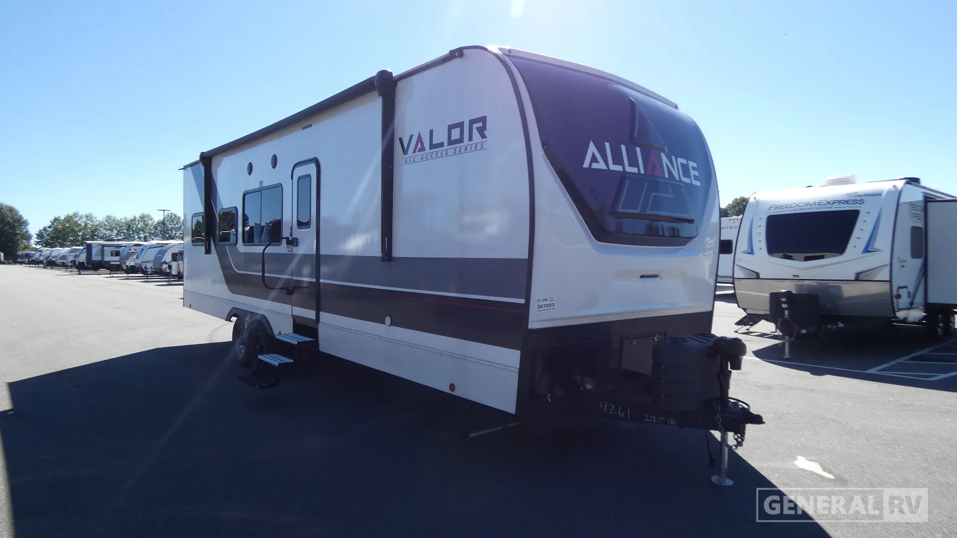 2024 Alliance RV Valor All-Access 29T18 - Photo 2