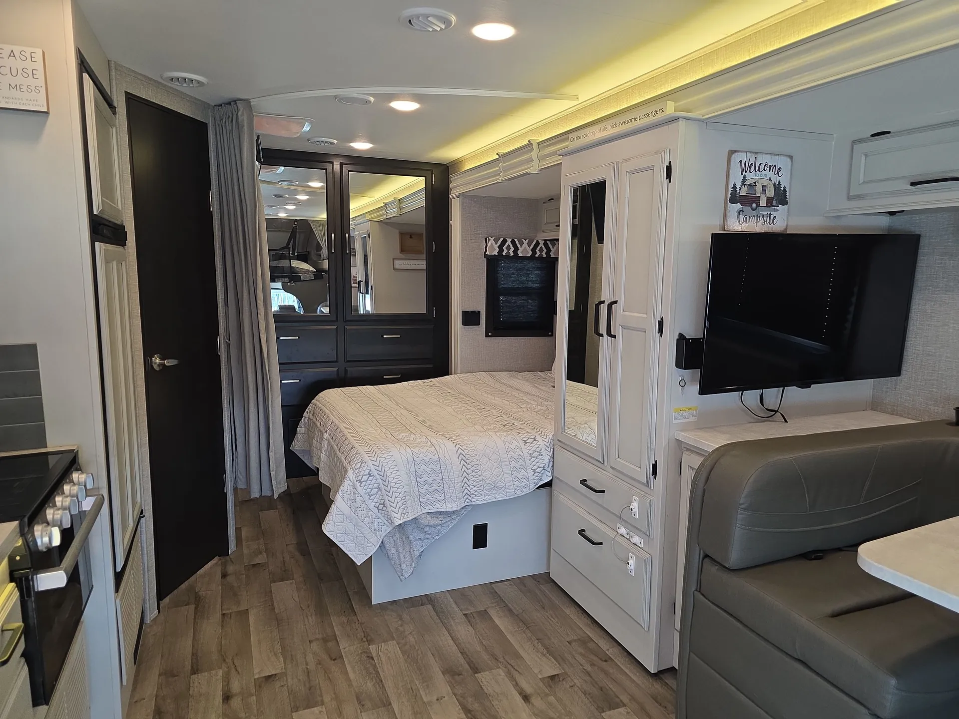 2022 Entegra Coach Odyssey 24B — living area main