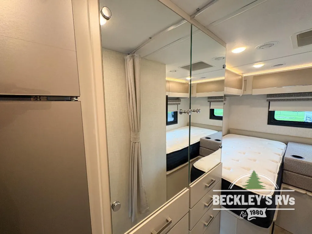 2026 Thor Motor Coach Axis 26.2, Photos photo 40
