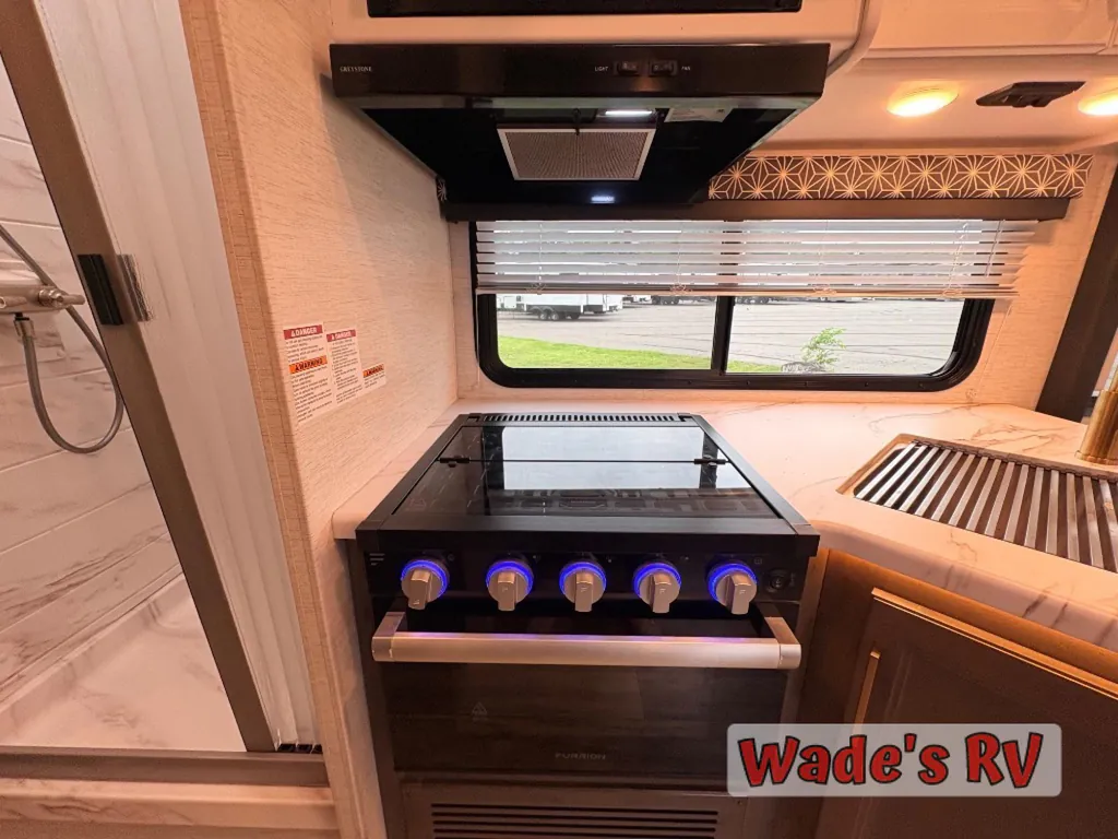 2024 Thor Motor Coach Freedom Elite 28AE, Photos photo 15