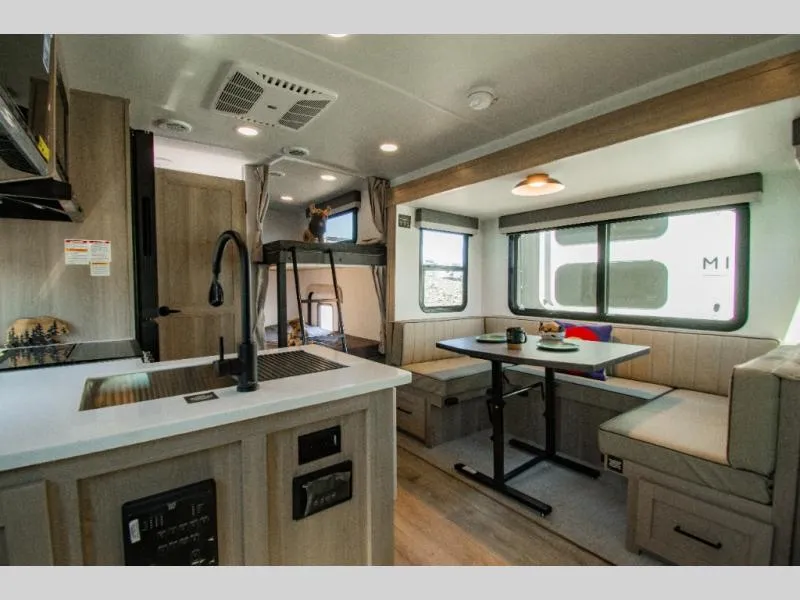 2026 Forest River Rockwood Mini Lite 2520BH - Photo 3