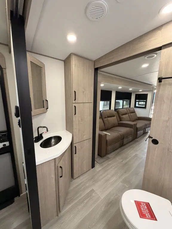 2026 Grand Design Imagine 3210BH, Photos photo 14