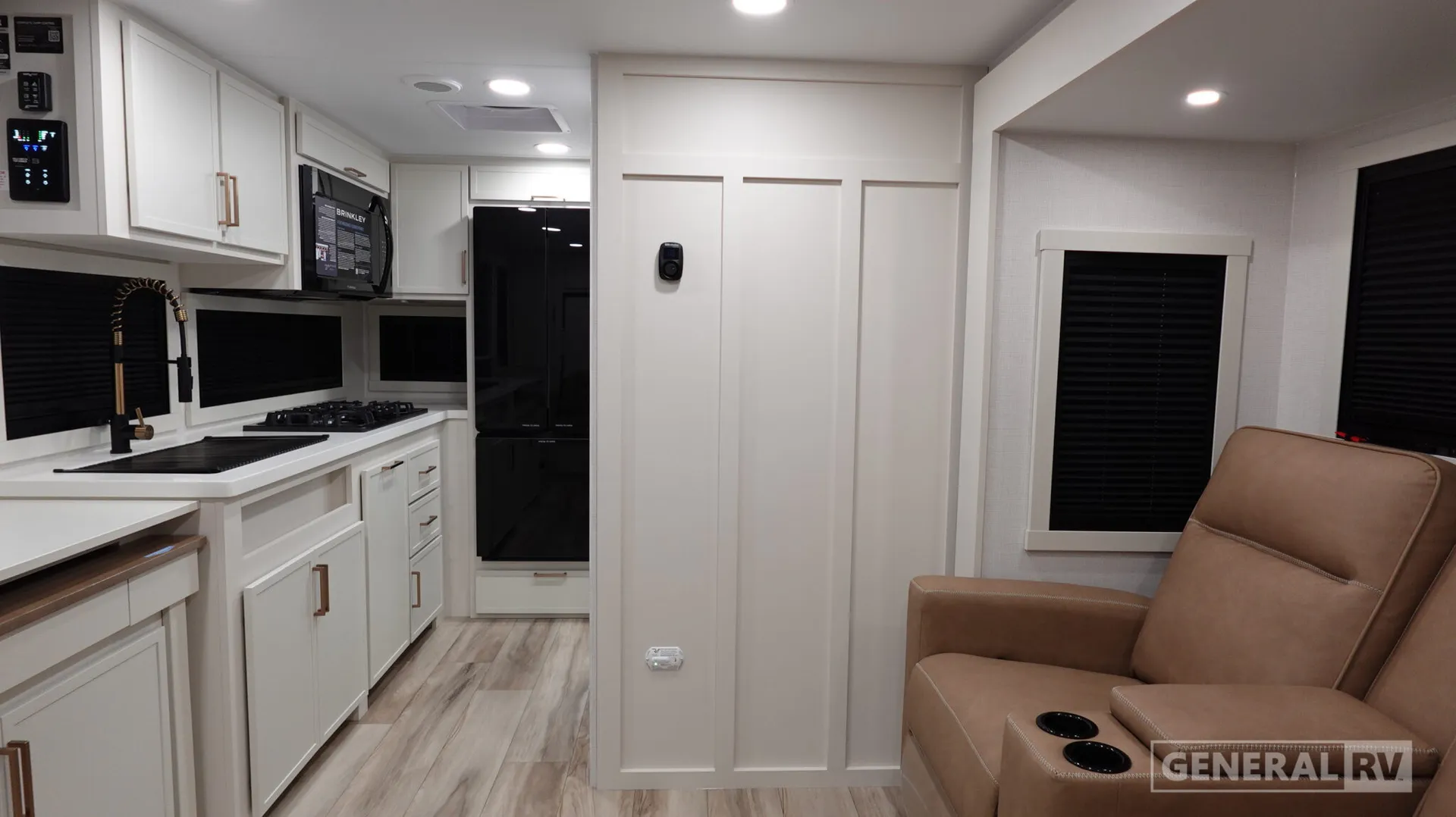 2026 Brinkley Model Ix 20X - Photo 3
