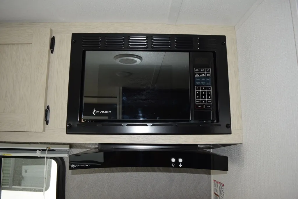 2025 Shasta RVs i-5 Series 525BHS, Photos photo 17