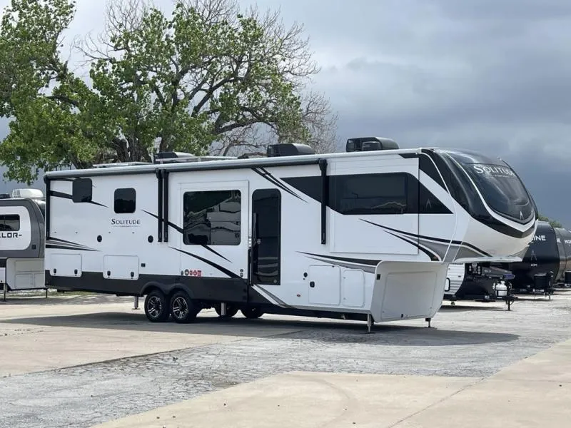 2026 Grand Design Solitude 380FL - Photo 2