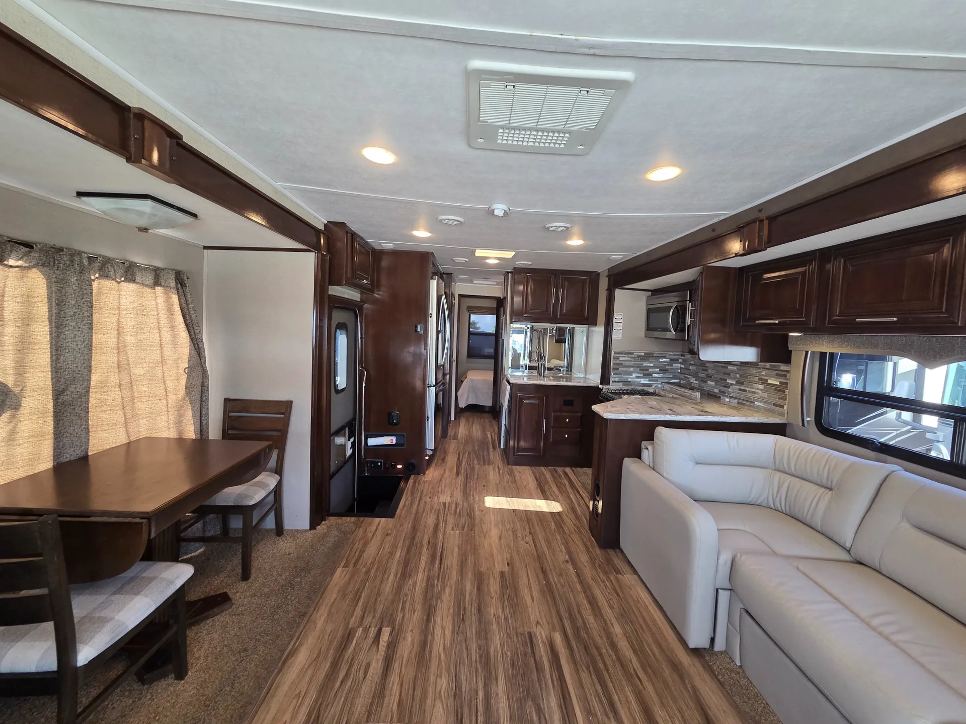 2018 Forest River Georgetown Xl 378TS