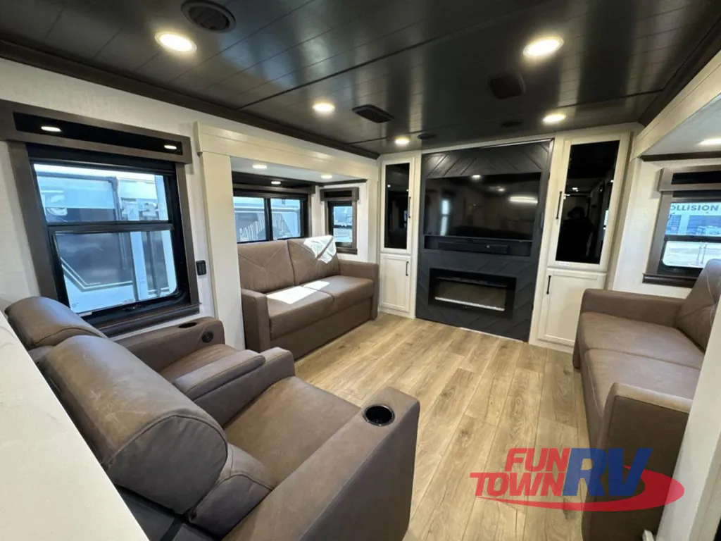2026 Forest River RiverStone 425FO, Photos photo 28