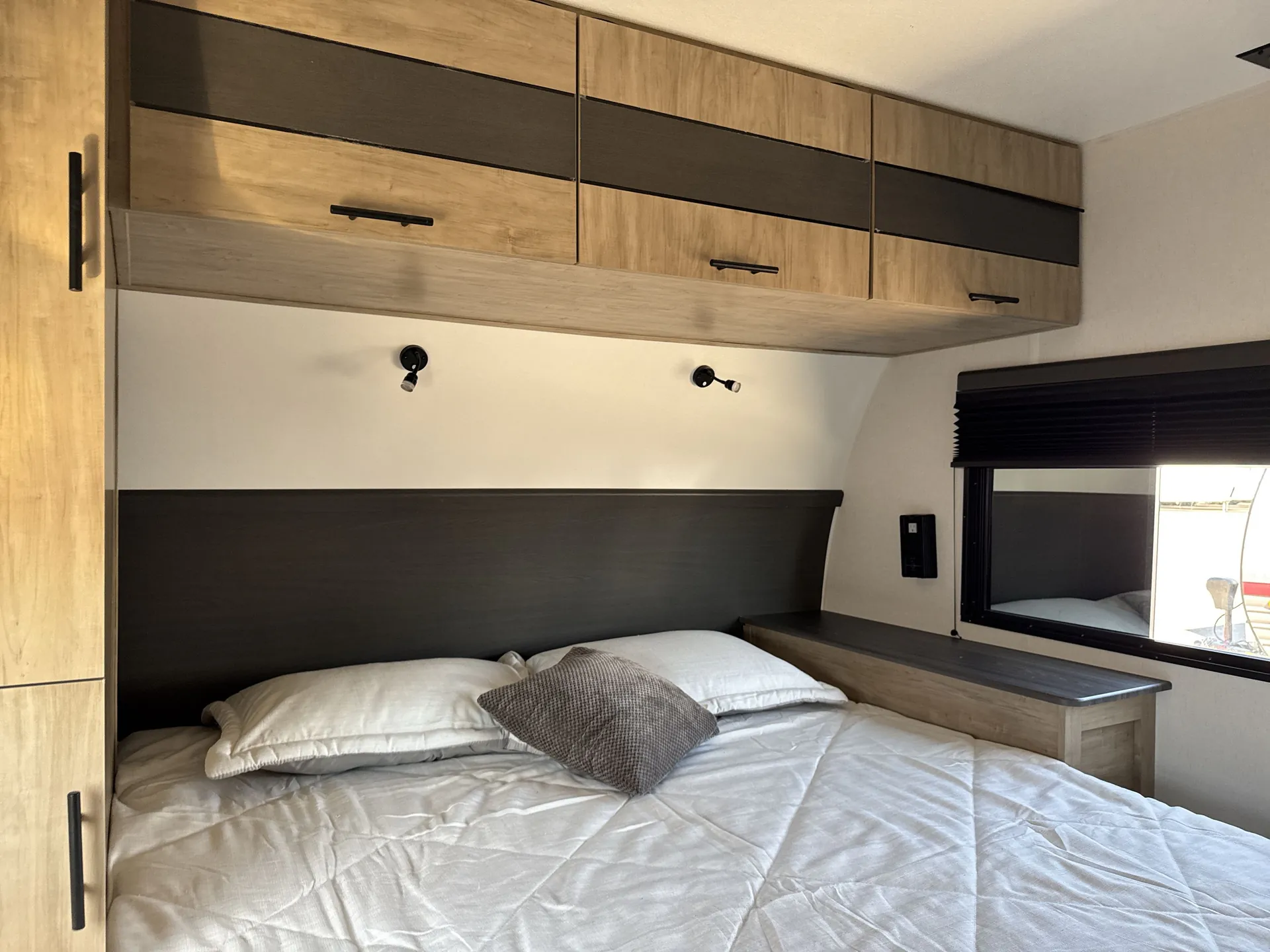 2027 Forest River Campsite Reserve 32GT — bedroom