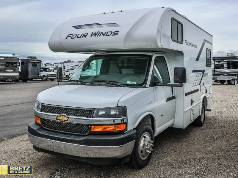 2026 Thor Motor Coach Four Winds 19Z - Photo 4