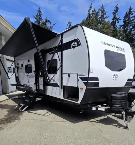 2025 Forest River Surveyor Legend 252RBLE - Photo 2