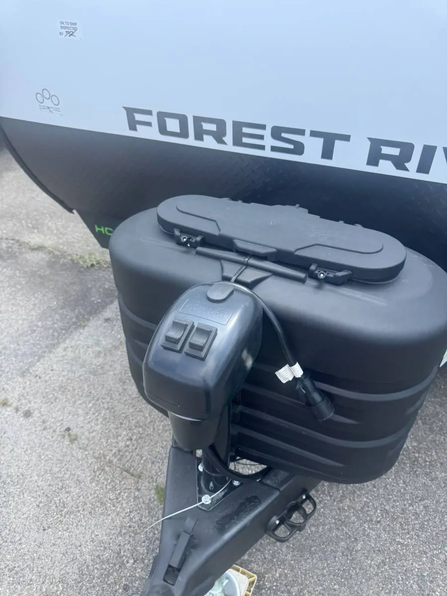 2027 Forest River Cherokee Grey Wolf 26SS - Photo 4