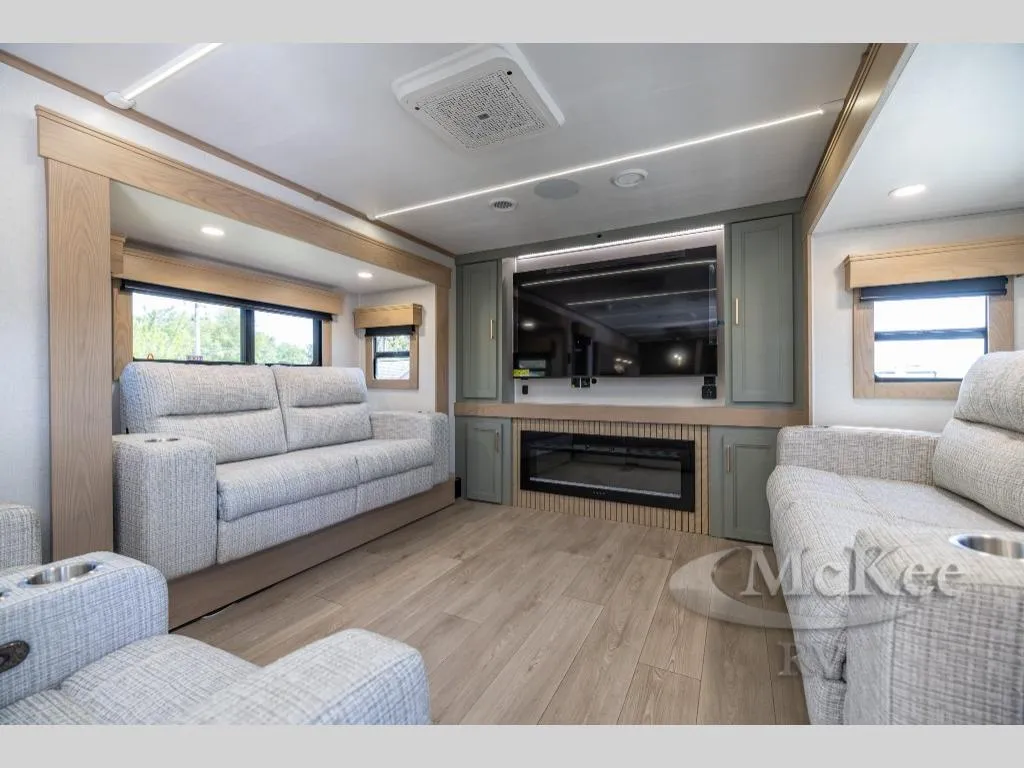 2026 Redwood RV Redwood RW420FL - Photo 4