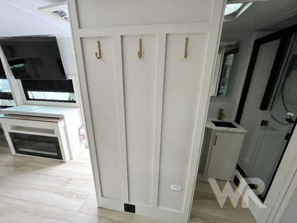 2026 Brinkley Model I 235, Photos photo 22